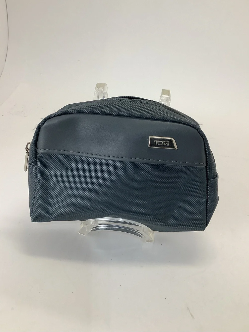 TUMI‎ For Delta Toiletry Cosmetic Gray Travel Pouch
